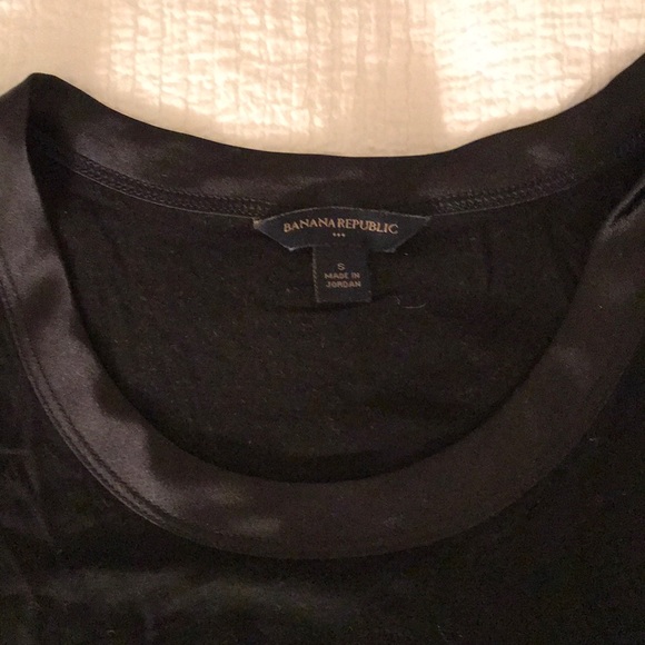 Black banana republic T-shirt - Picture 2 of 2